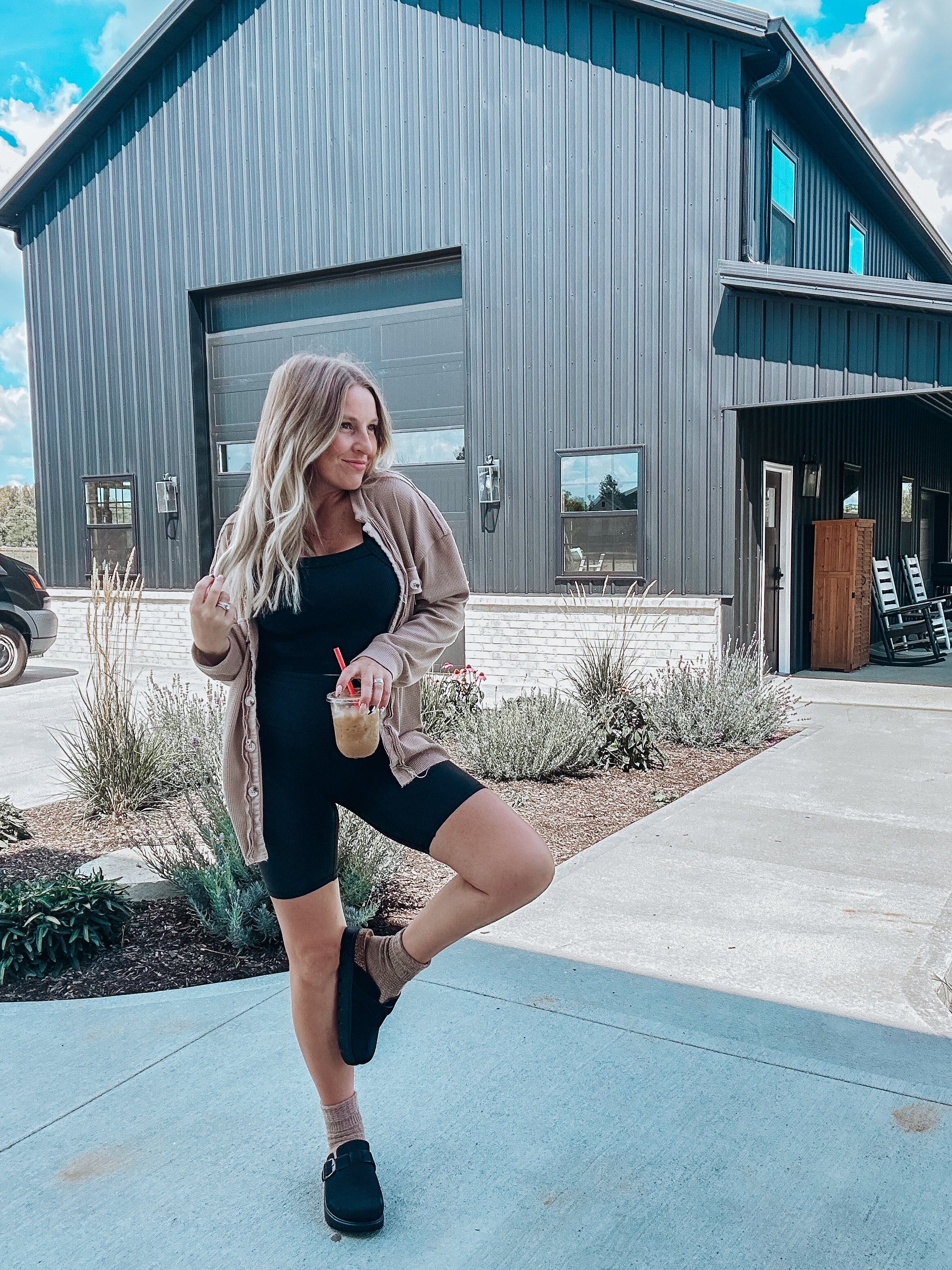 Boston babe chunky clogs